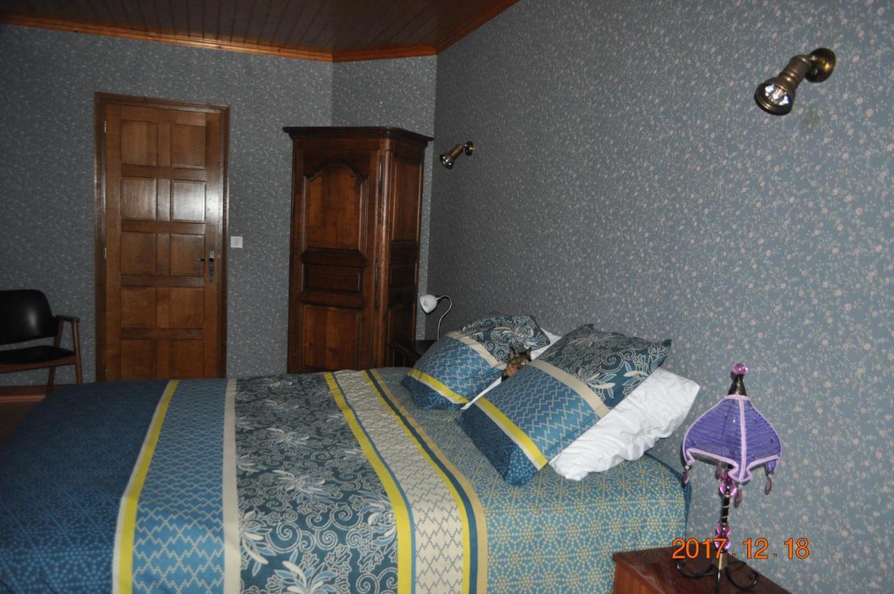 Ma Maison Bleue Saint-Brice-sous-Ranes エクステリア 写真